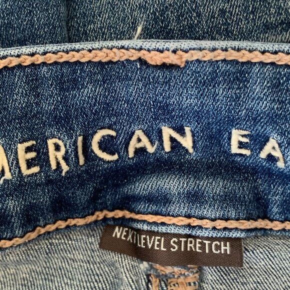 American Eagle Super High Rise Flare Size 10  Regular Jeans Y2K - Picture 9 of 10